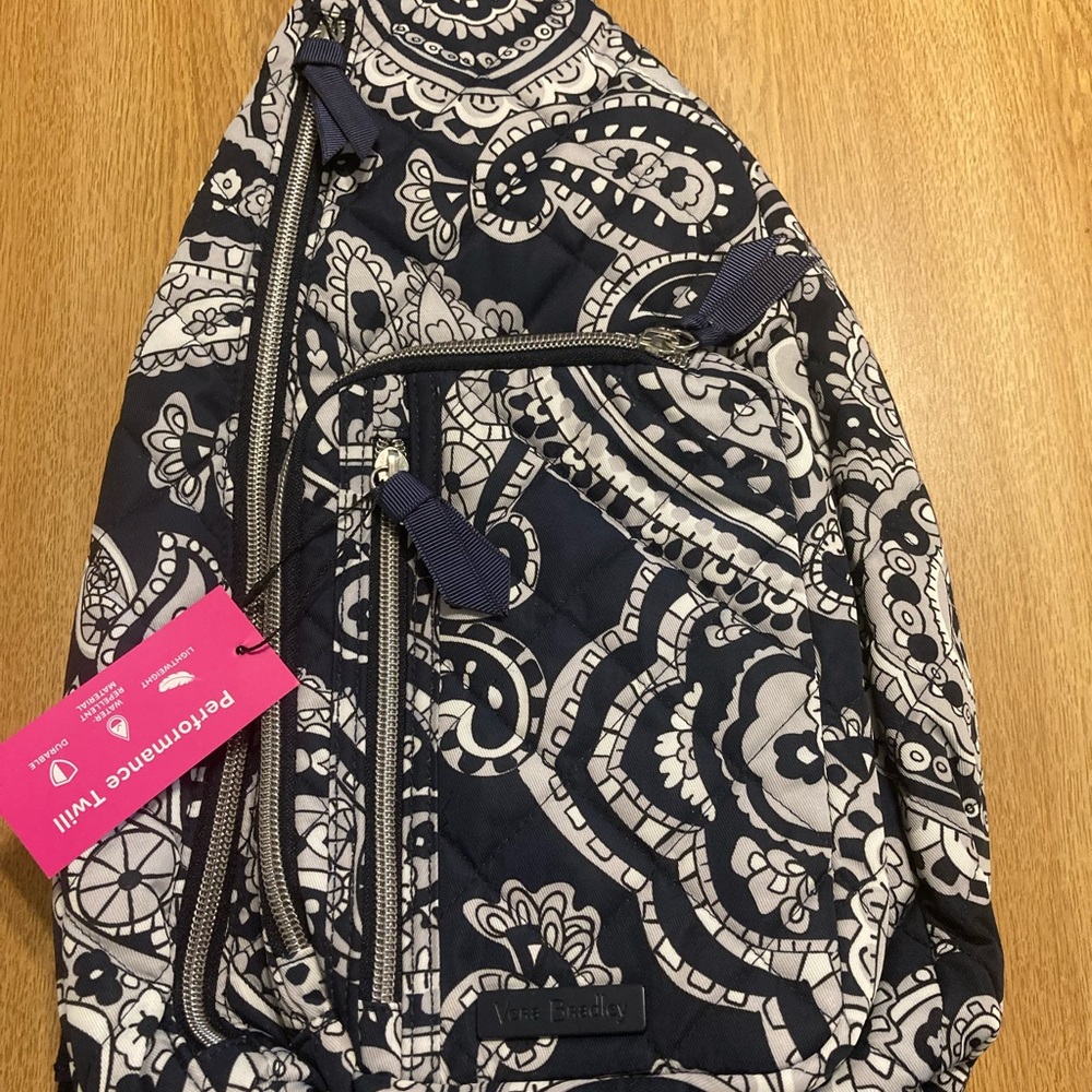 Vera Bradley Twill sling NWT